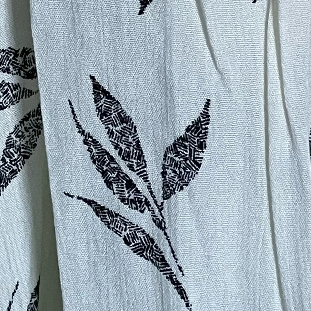 Baltic Born Leaf Print Off Shoulder Maxi Dress 18964 - Picture 5 of 14